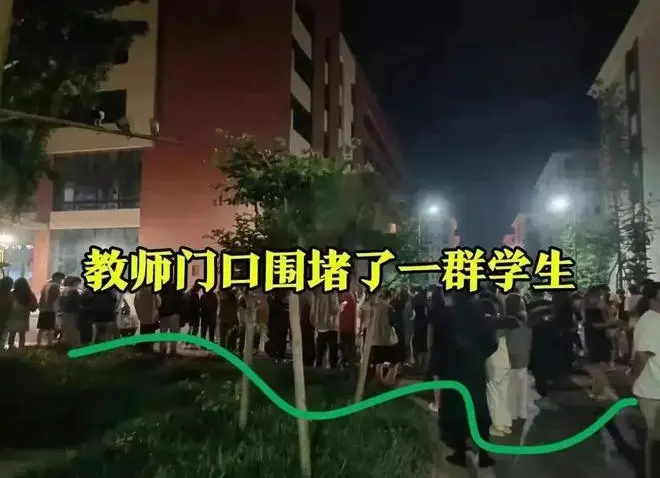 塌房!百万女网红焕儿不雅视频流出!达80分钟，男方全程遮脸外网已热传